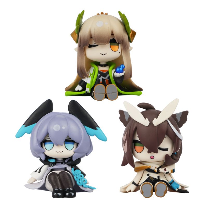 Anime Related Merchandise - Figurines en position assise, articles liés